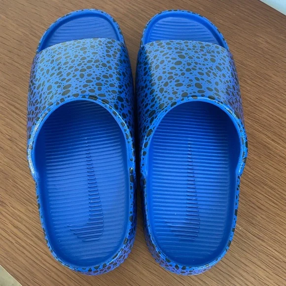 Nike Calm Slides - Picture 3 of 4
